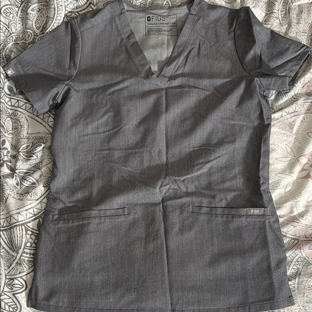 FIGS Three-Pocket Scrubs Top - Picture 2 of 5